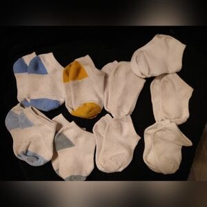 Free With Purchase Toddler White Ankle Socks